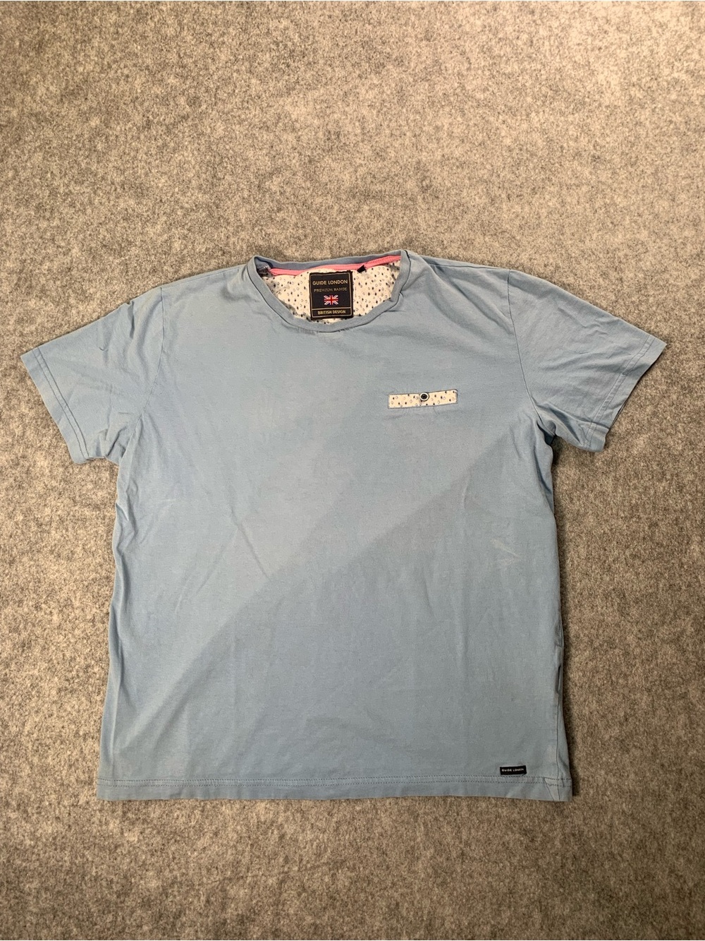 Men’s Light Blue Short Sleeve Crew Neck Tee